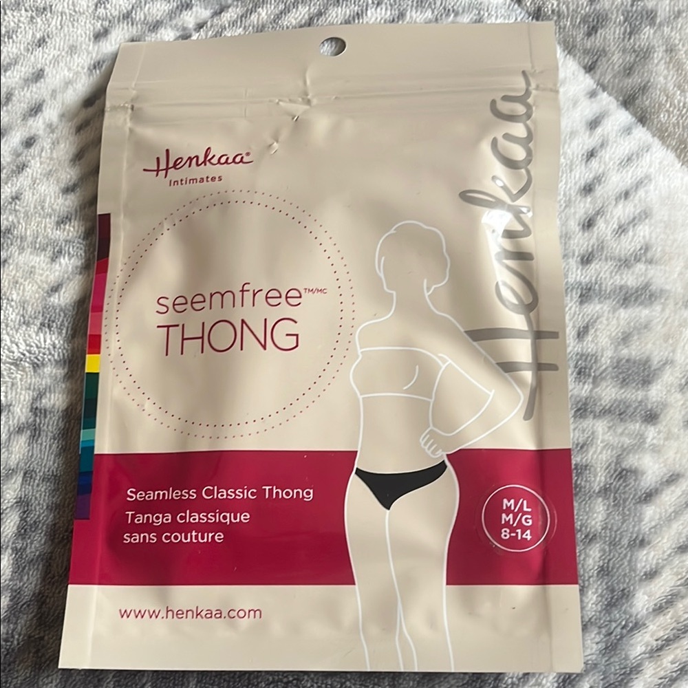 Seamless Classic Thong - Black